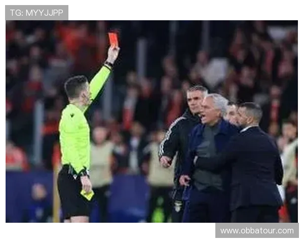 穆帅追问维尼修斯庆祝缘何如此